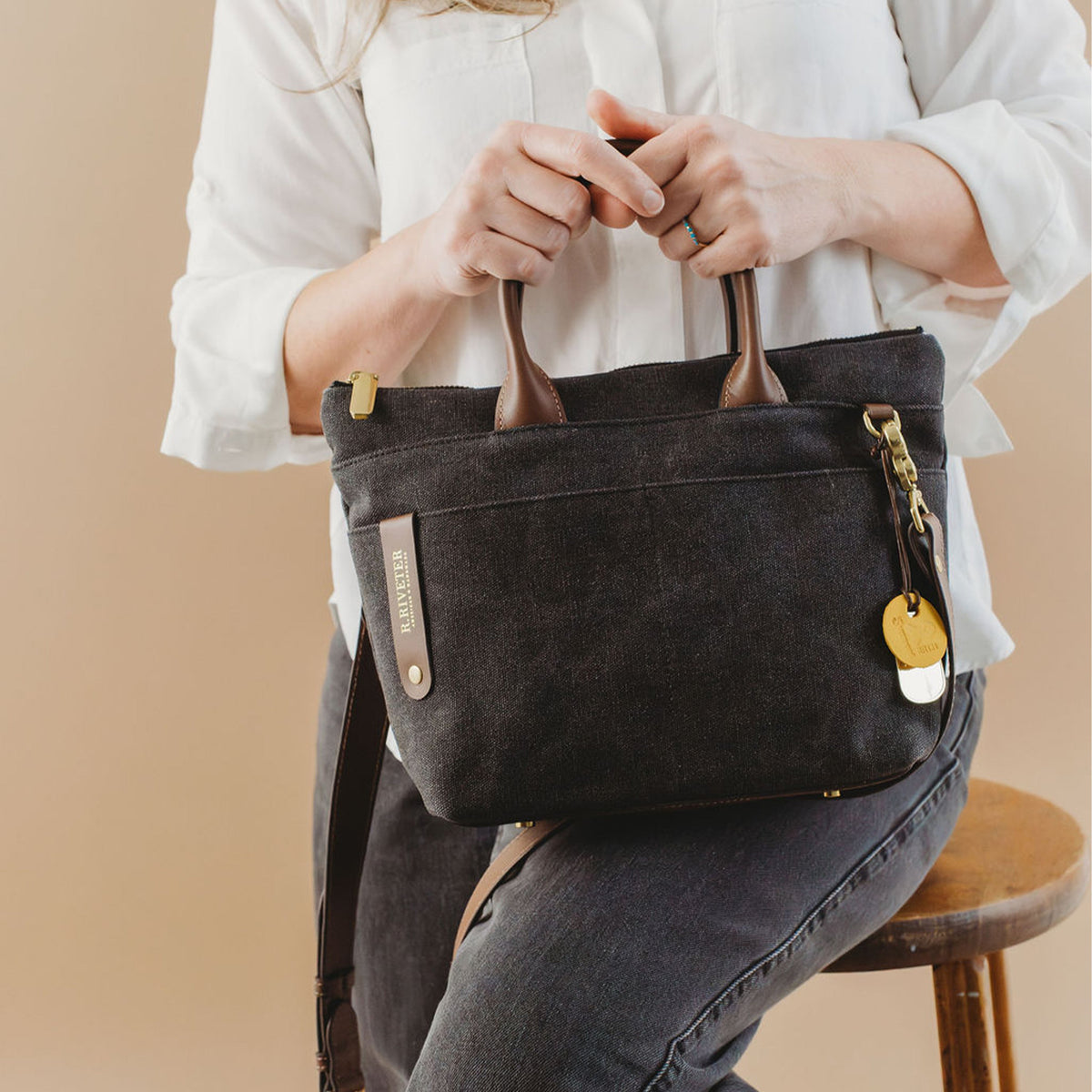 Dot | Lille Tote | Sort Vasket Lærred + Brun