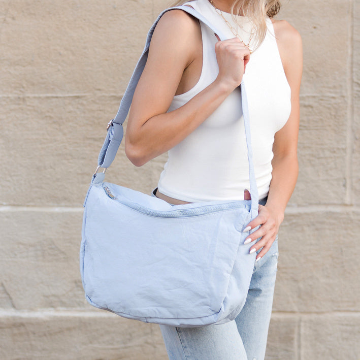 Lula Everywhere Skuldertaske i Nylon