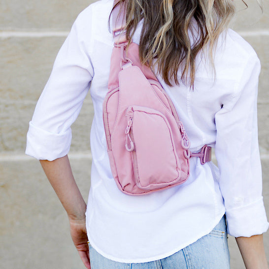 Pippa vendbar slingbag i nylon