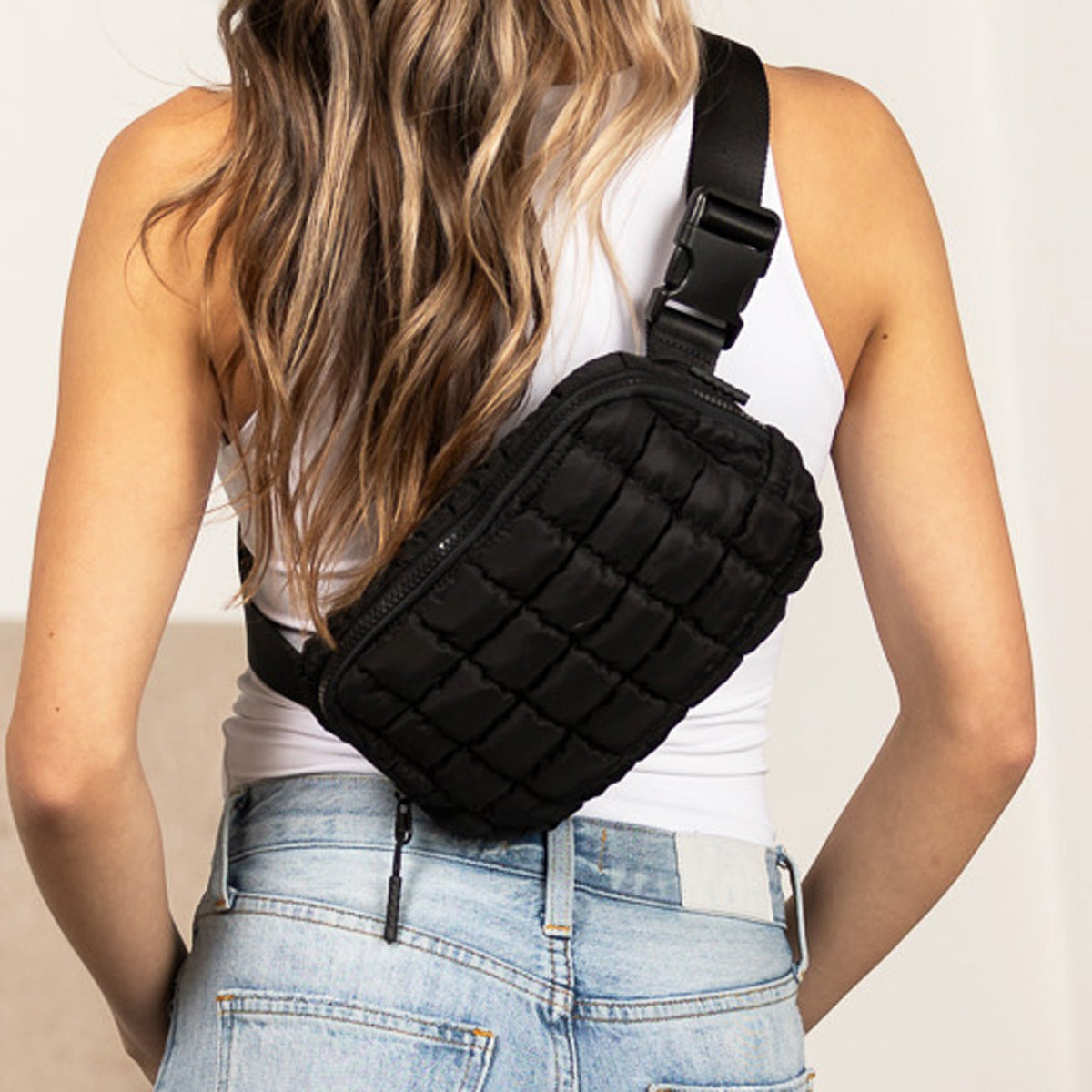 Evyn Quiltet Puffer Sling Crossbody Bælte Mave Taske